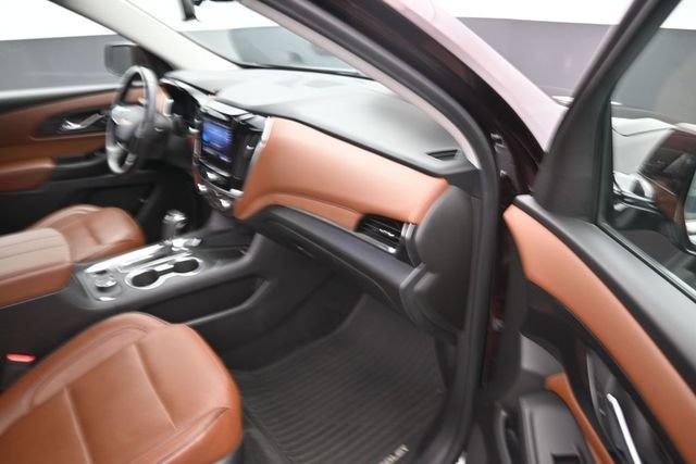 Used 2020 Chevrolet Traverse High Country AWD/4WD image 2
