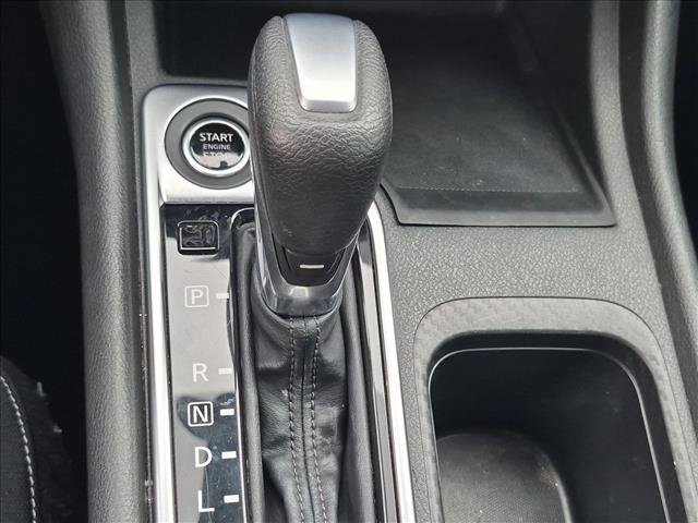 Used 2021 Nissan Sentra SV FWD image 11