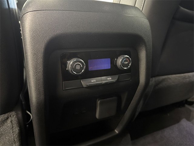 New 2026 Chevrolet Traverse LT w/ Sun and Wheel Package image 19
