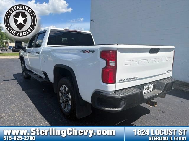 Used 2021 Chevrolet Silverado 2500 Custom w/ Custom Value Package AWD/4WD image 3