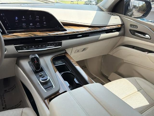 Certified 2024 Cadillac Escalade Sport Platinum w/ Heavy-Duty Trailer Package AWD/4WD image 28