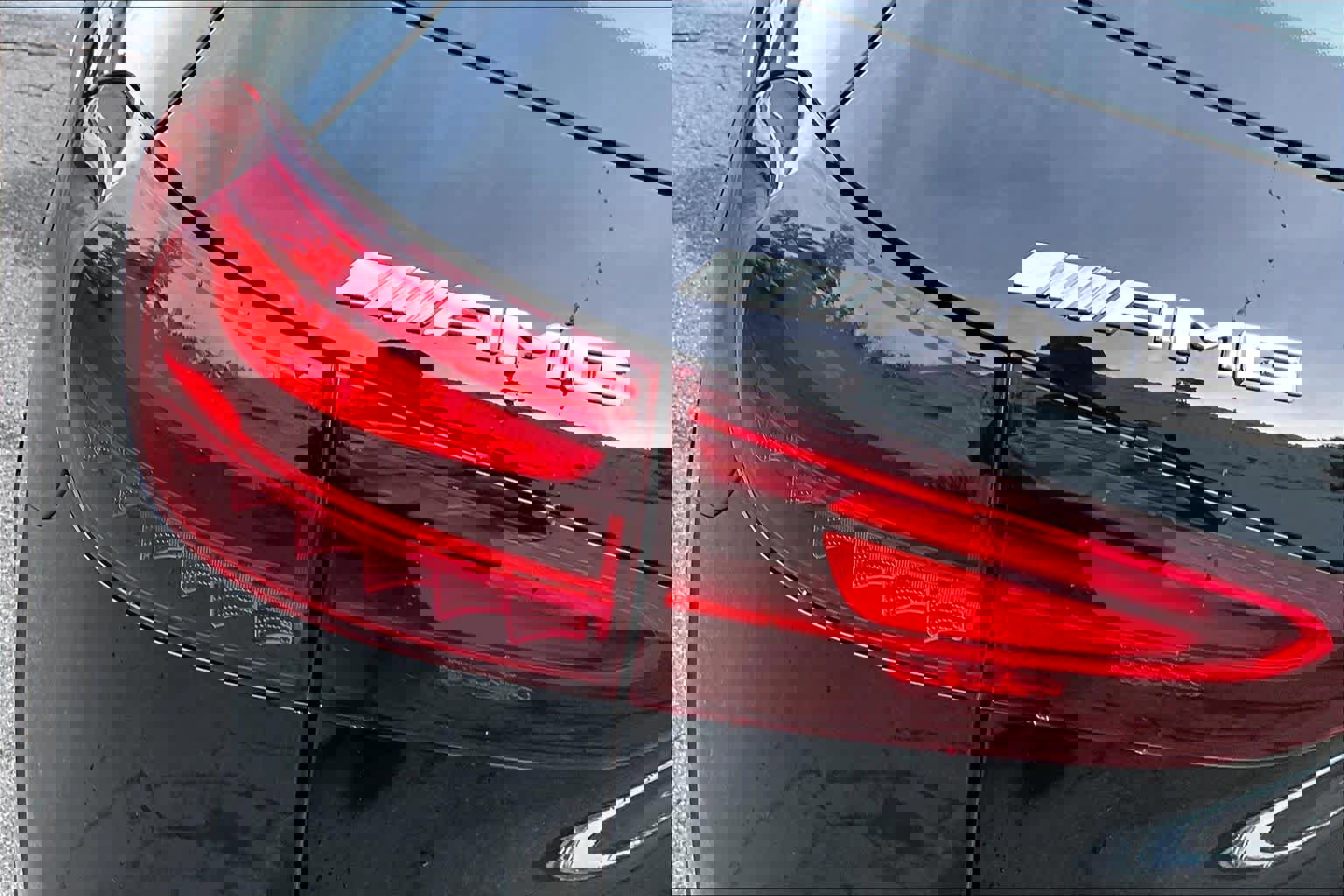 New 2026 Mercedes-Benz GLA 35 AMG 4MATIC image 6