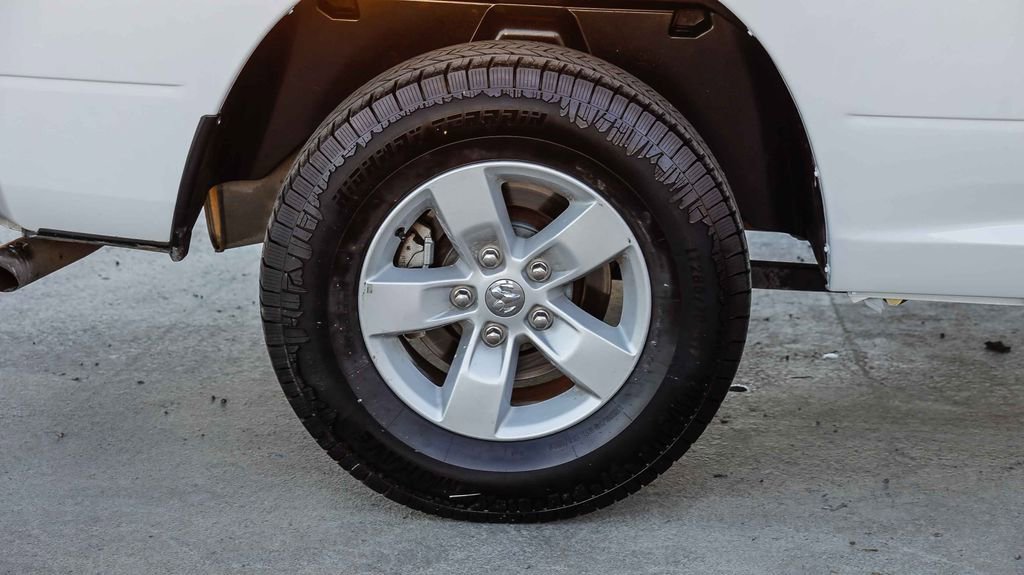 Used 2024 RAM 1500 Classic SLT image 12