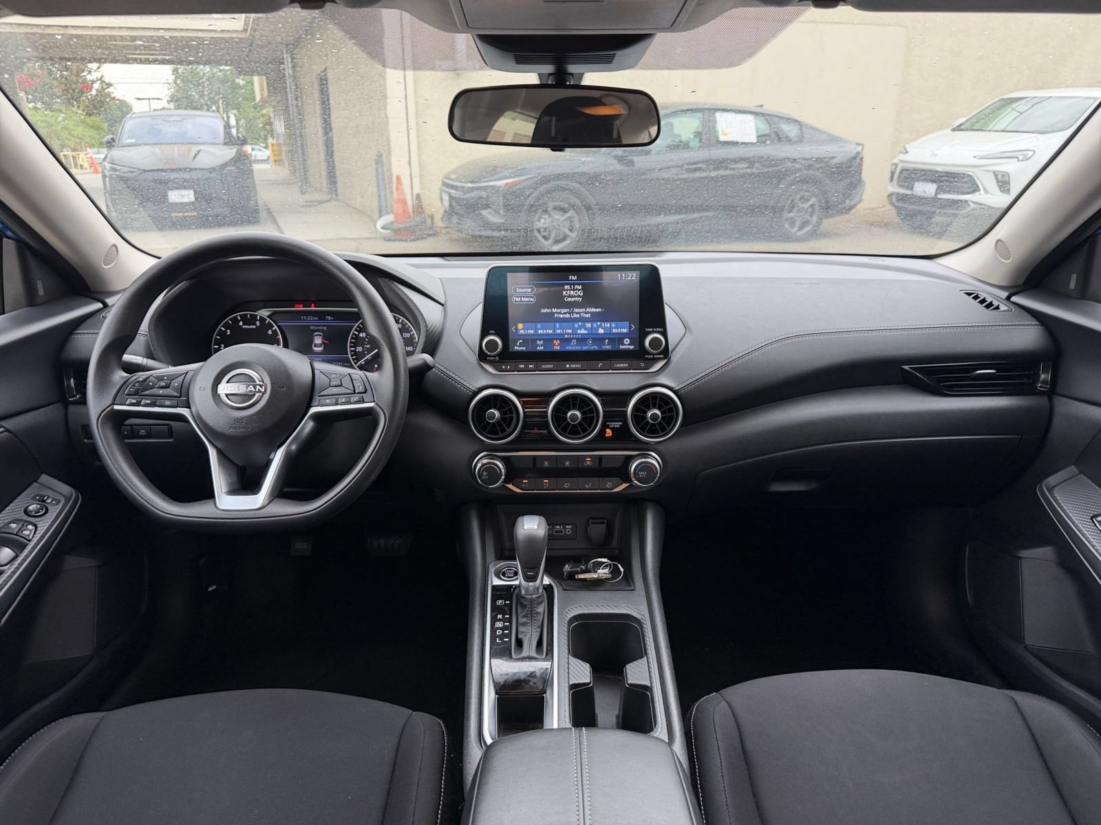 Used 2025 Nissan Sentra SV FWD image 31