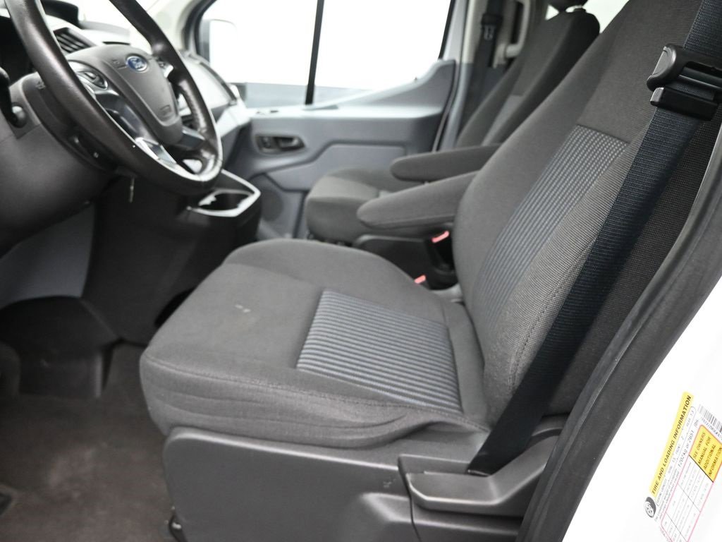 Used 2016 Ford Transit 350 XL image 9
