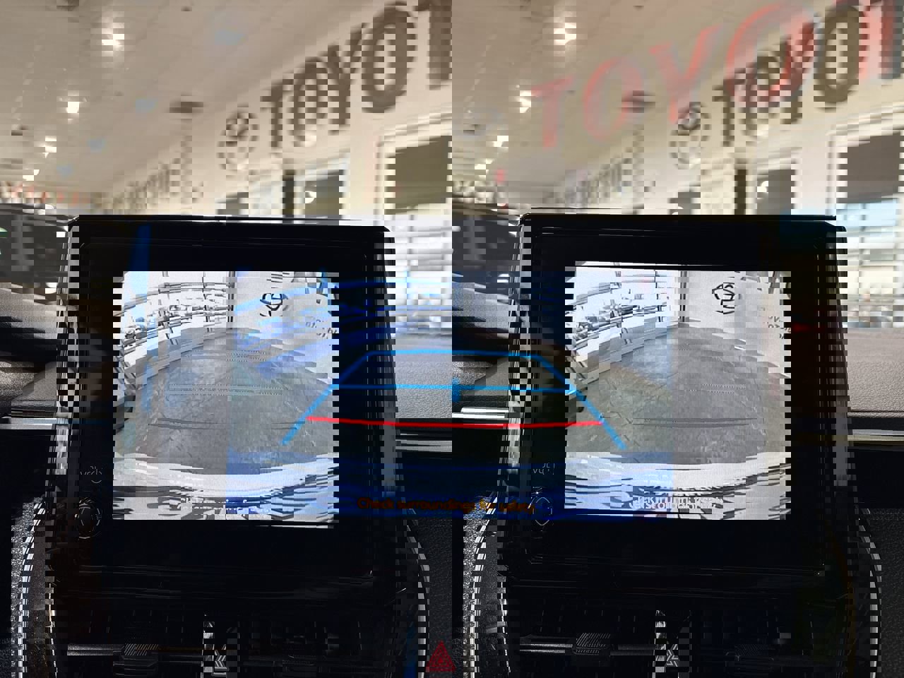 Certified 2025 Toyota Corolla SE image 18