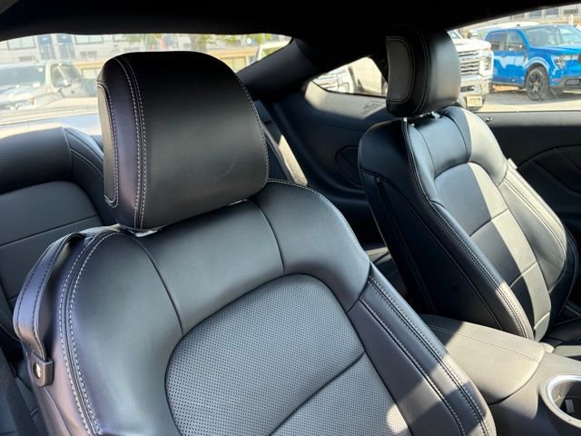 Used 2025 Ford Mustang GT Premium image 34