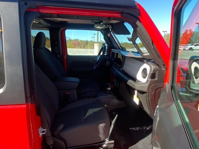 New 2026 Jeep Wrangler Sport AWD/4WD image 28