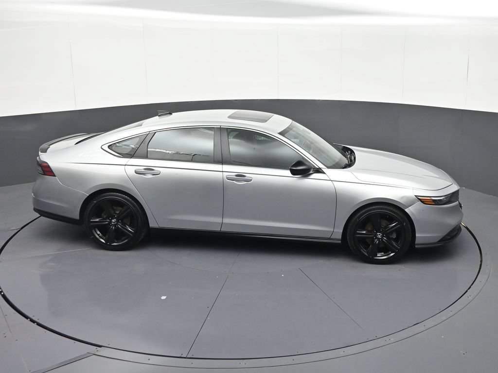 Used 2024 Honda Accord Sport image 26