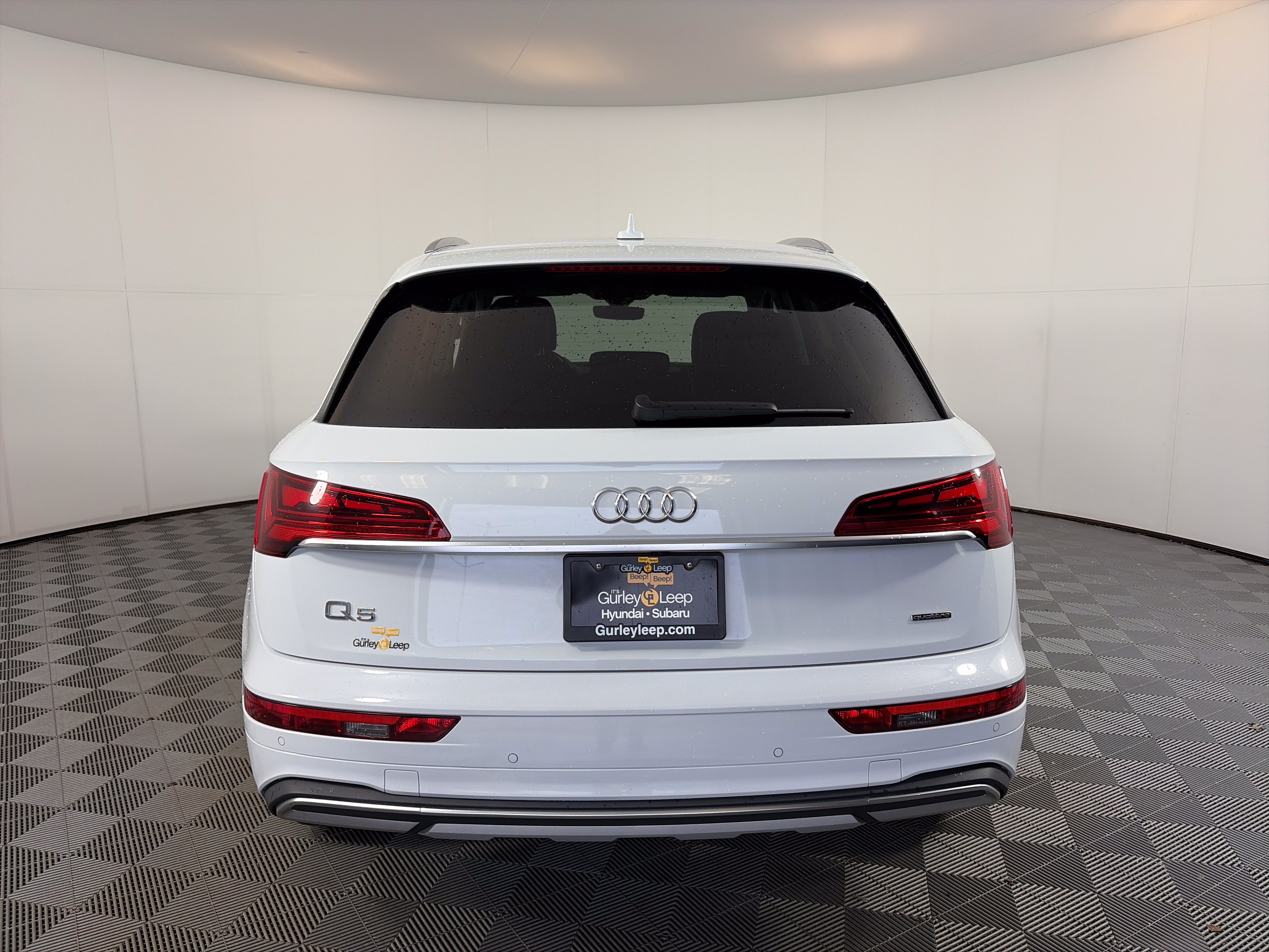 Used 2021 Audi Q5 2.0T Premium w/ Convenience Package AWD/4WD image 9