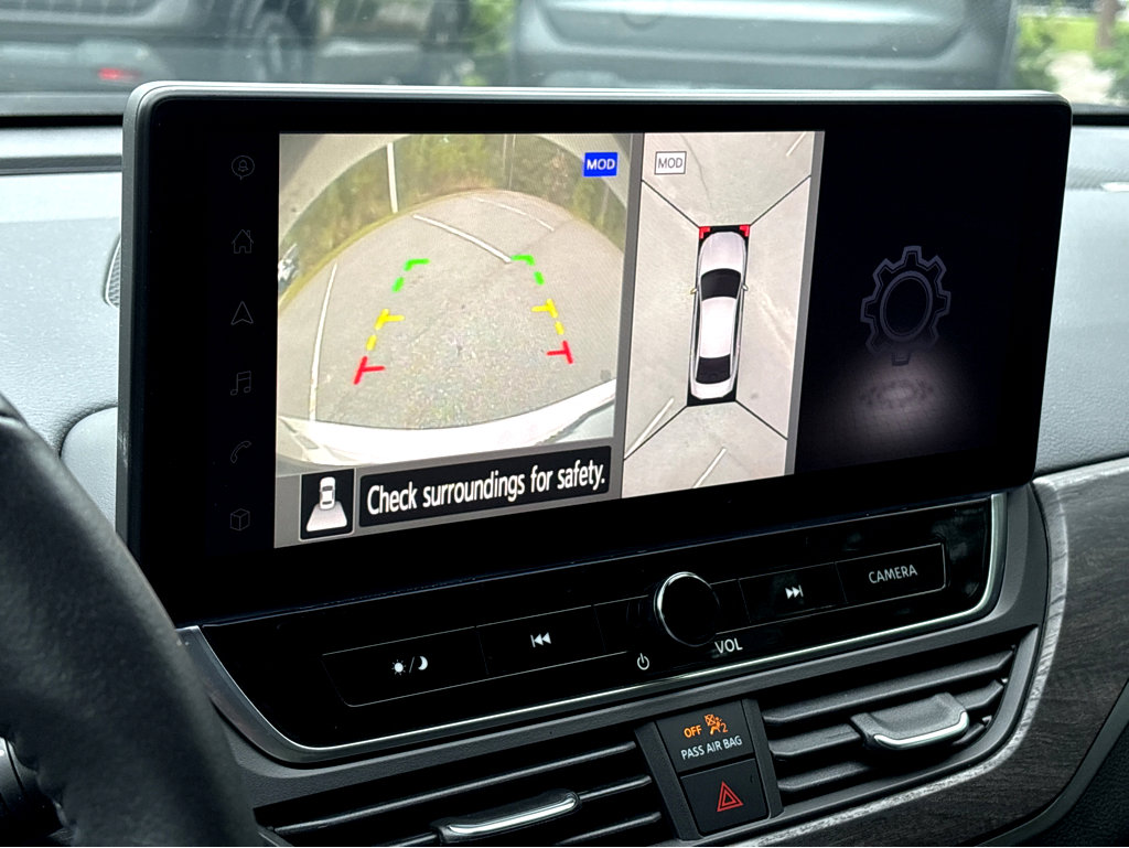 Used 2024 Nissan Altima 2.5 SL image 12