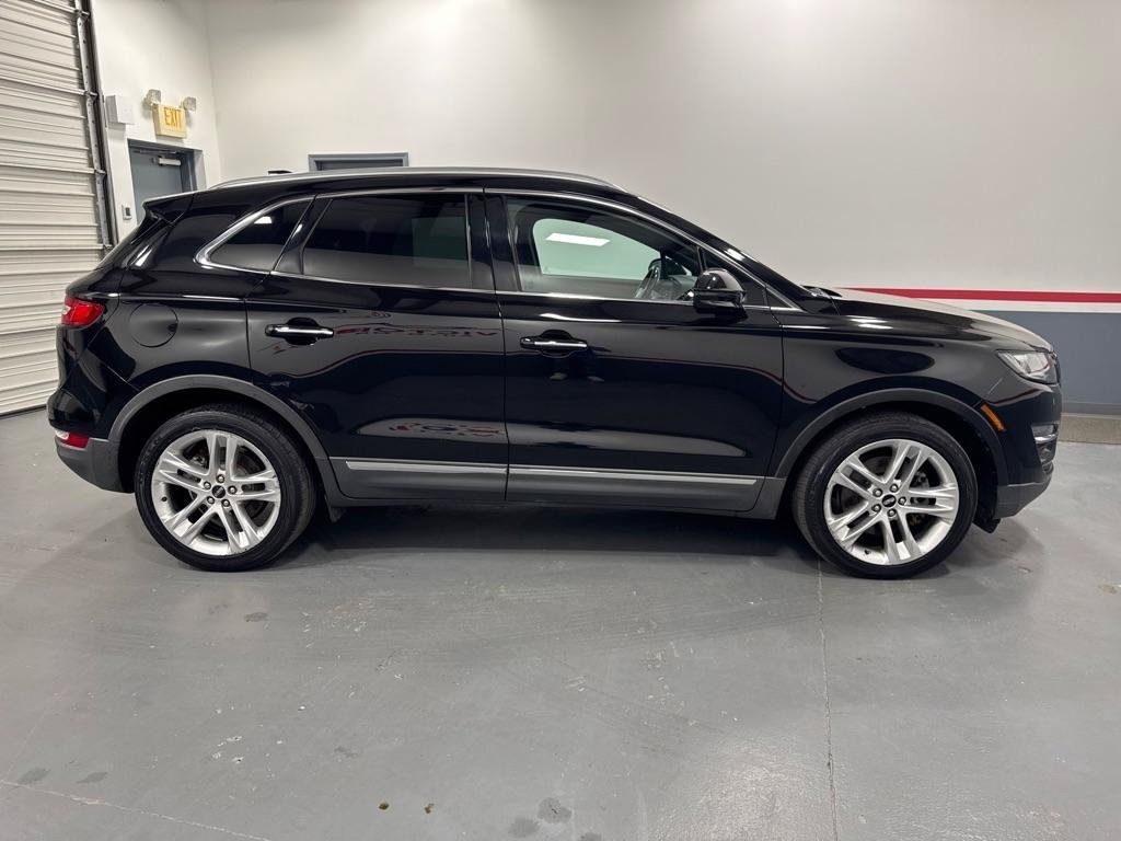 Used 2019 Lincoln MKC Reserve w/ MKC Climate Package AWD/4WD image 6
