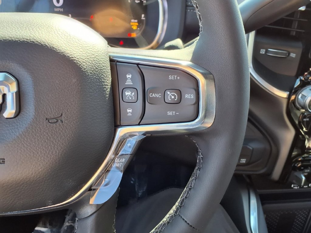 New 2027 RAM 3500 Laramie AWD/4WD image 13