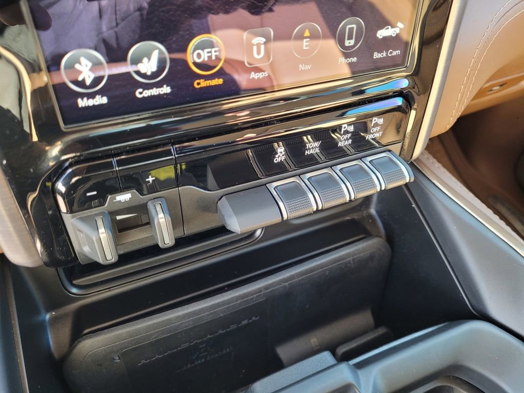 Used 2020 RAM 1500 Limited AWD/4WD image 17