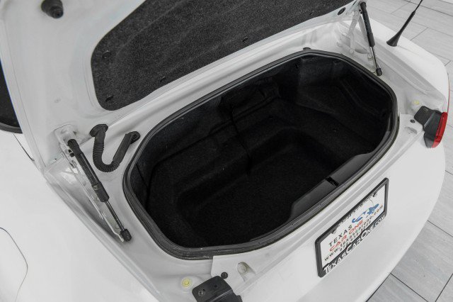 Used 2017 FIAT 124 Spider Classica RWD image 43
