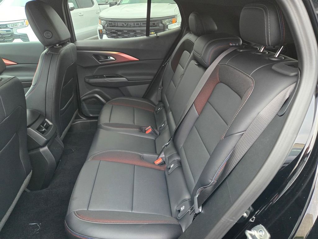 New 2026 Chevrolet Equinox EV RS image 4