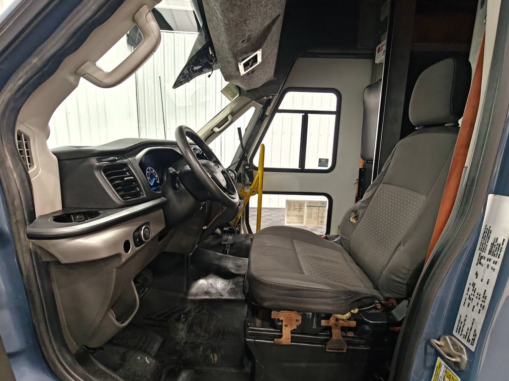 Used 2021 Ford Transit 350 DRW RWD image 33