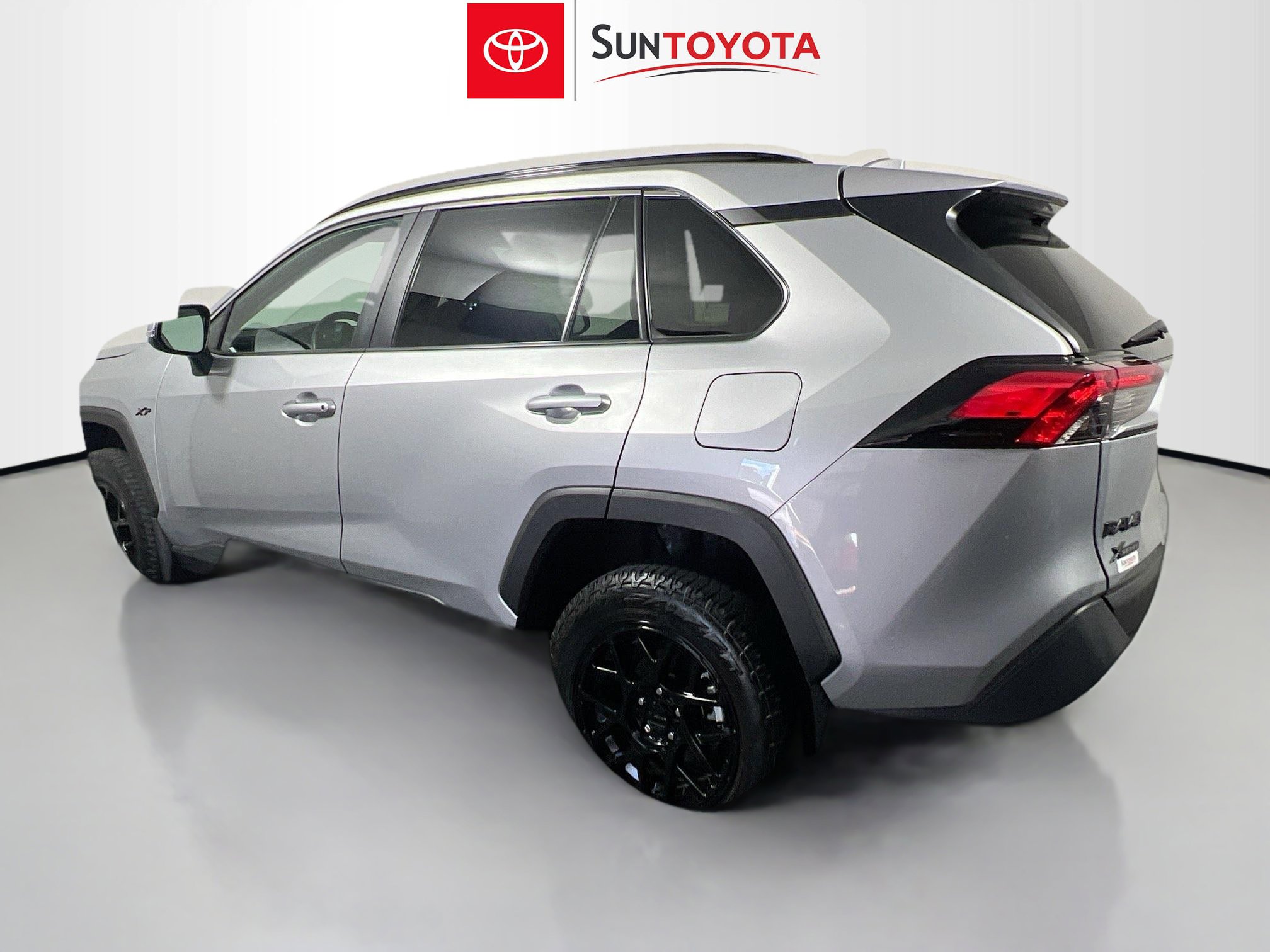 Used 2024 Toyota RAV4 XLE image 36