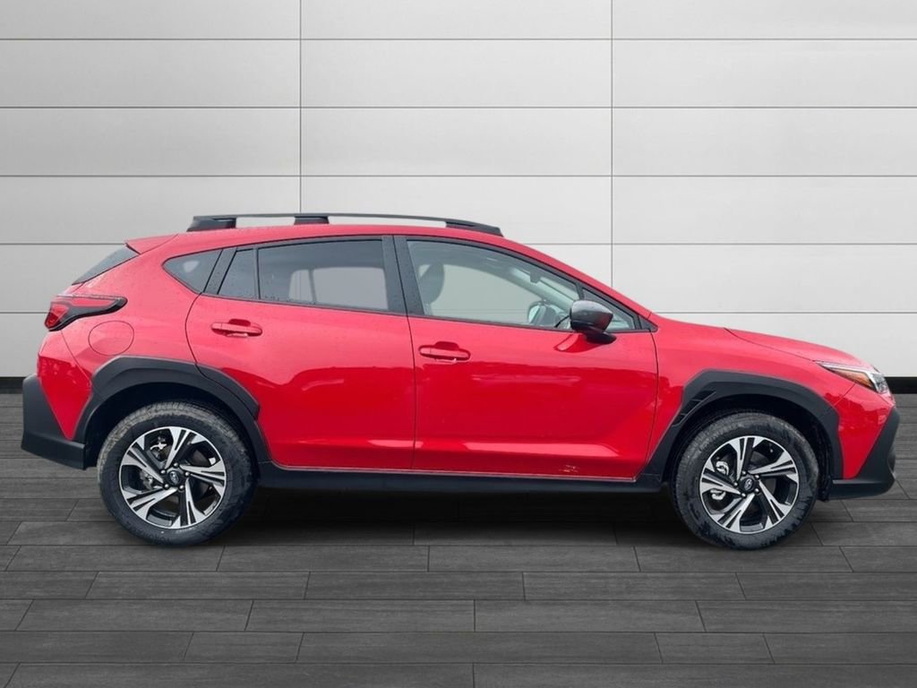 Used 2025 Subaru Crosstrek 2.0i Premium w/ Crosstrek Mirror Package AWD/4WD image 2