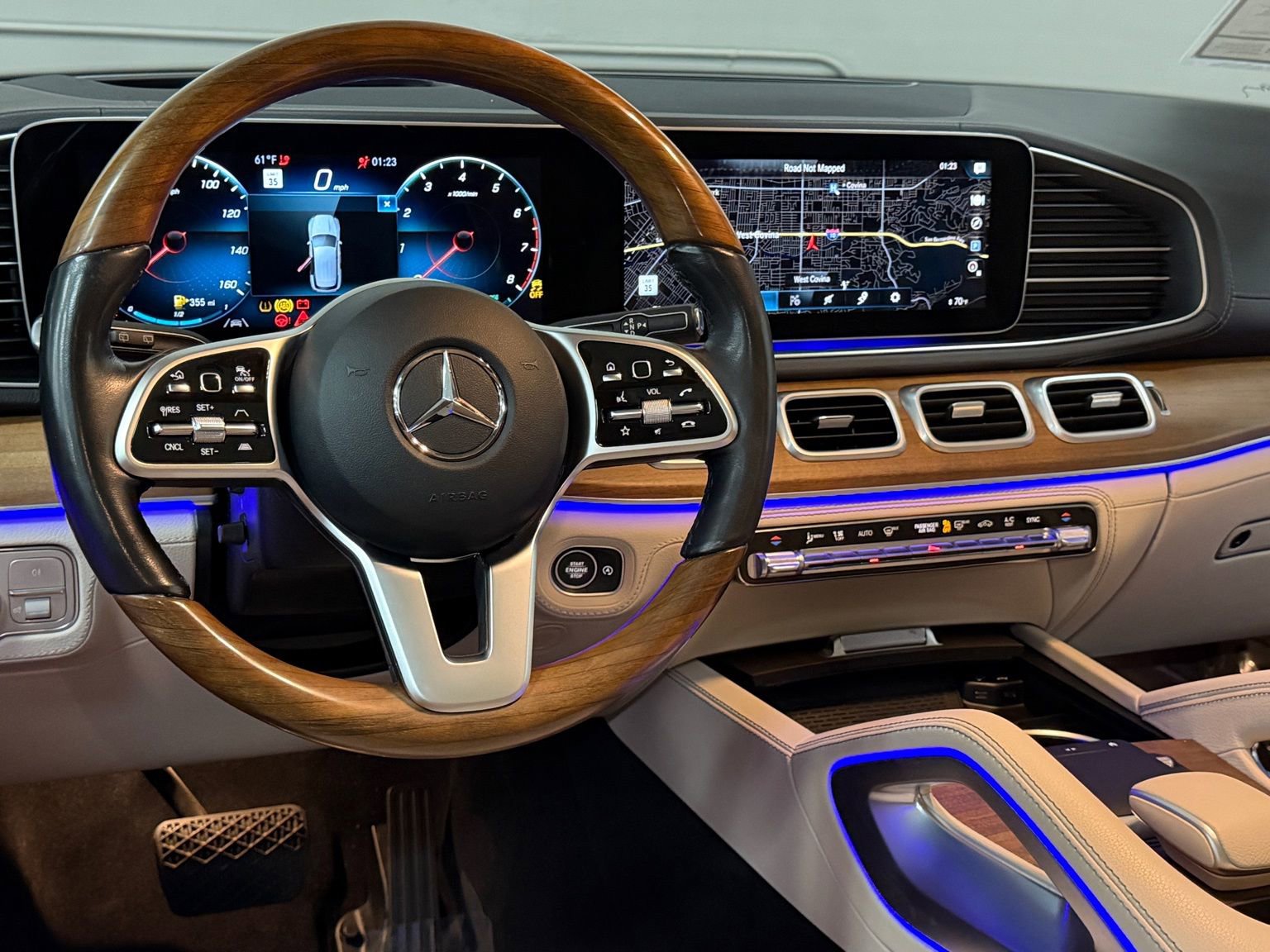 Certified 2023 Mercedes-Benz GLE 450 4MATIC image 36