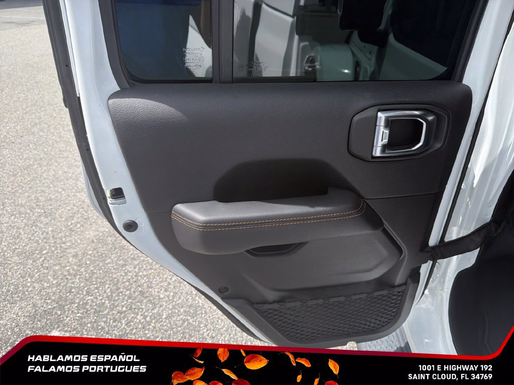 Used 2022 Jeep Gladiator Overland AWD/4WD image 22