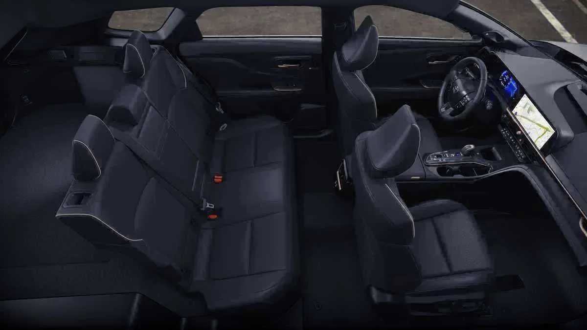 New 2026 Toyota Crown Signia w/ Advanced Technology Package AWD/4WD image 4