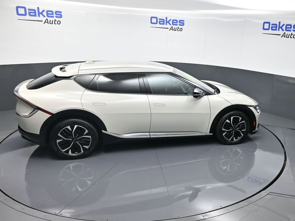 Certified 2022 Kia EV6 Wind w/ Wind Technology Package image 53