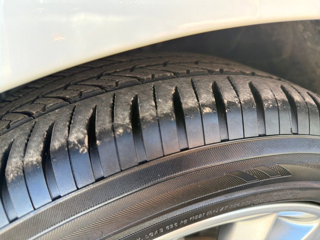 Used 2023 INFINITI Q50 Luxe w/ Cargo Package image 31