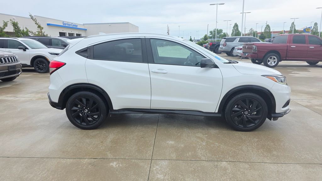 Used 2021 Honda HR-V Sport image 6