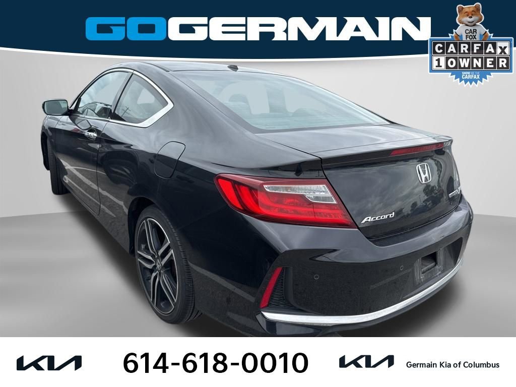 Used 2016 Honda Accord Touring image 2