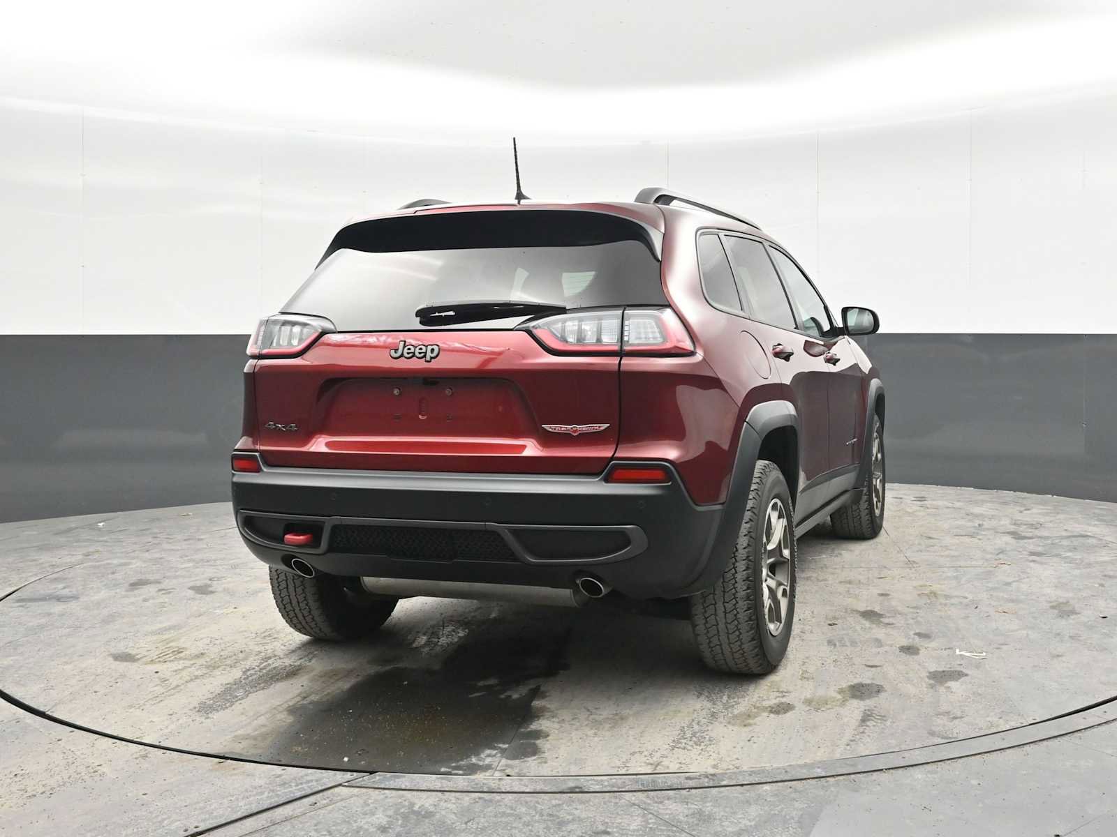 Used 2021 Jeep Cherokee Trailhawk w/ Sun, Sound & Nav Group image 8