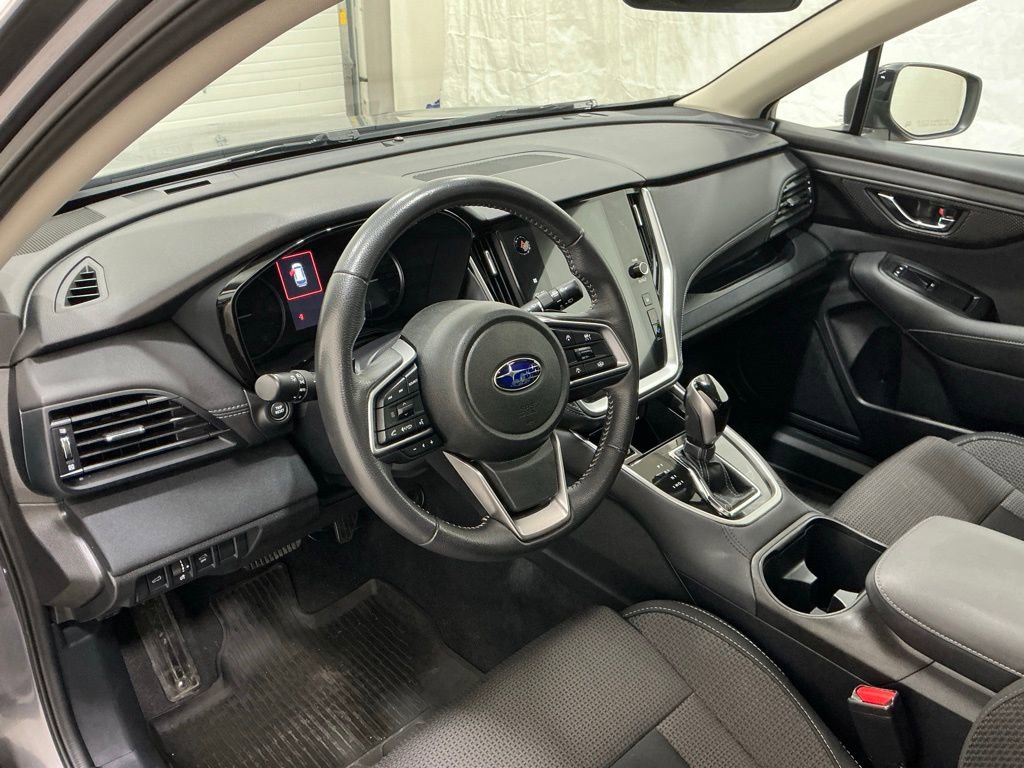 Used 2024 Subaru Outback Premium image 10
