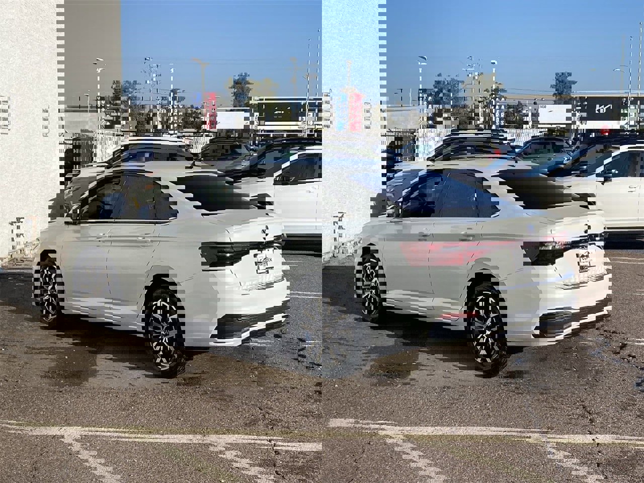 New 2026 Volkswagen Jetta SE image 4