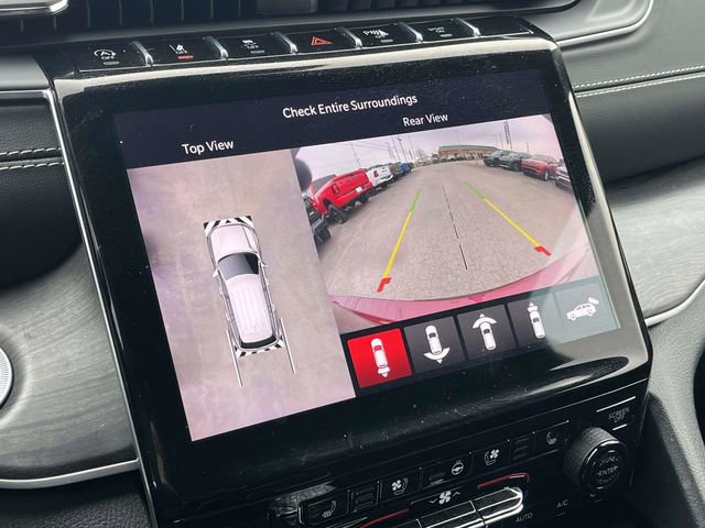 Used 2024 Jeep Grand Cherokee L Limited w/ Luxury Tech Group II image 33