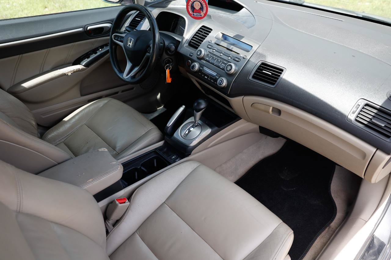 Used 2009 Honda Civic Hybrid Sedan image 16