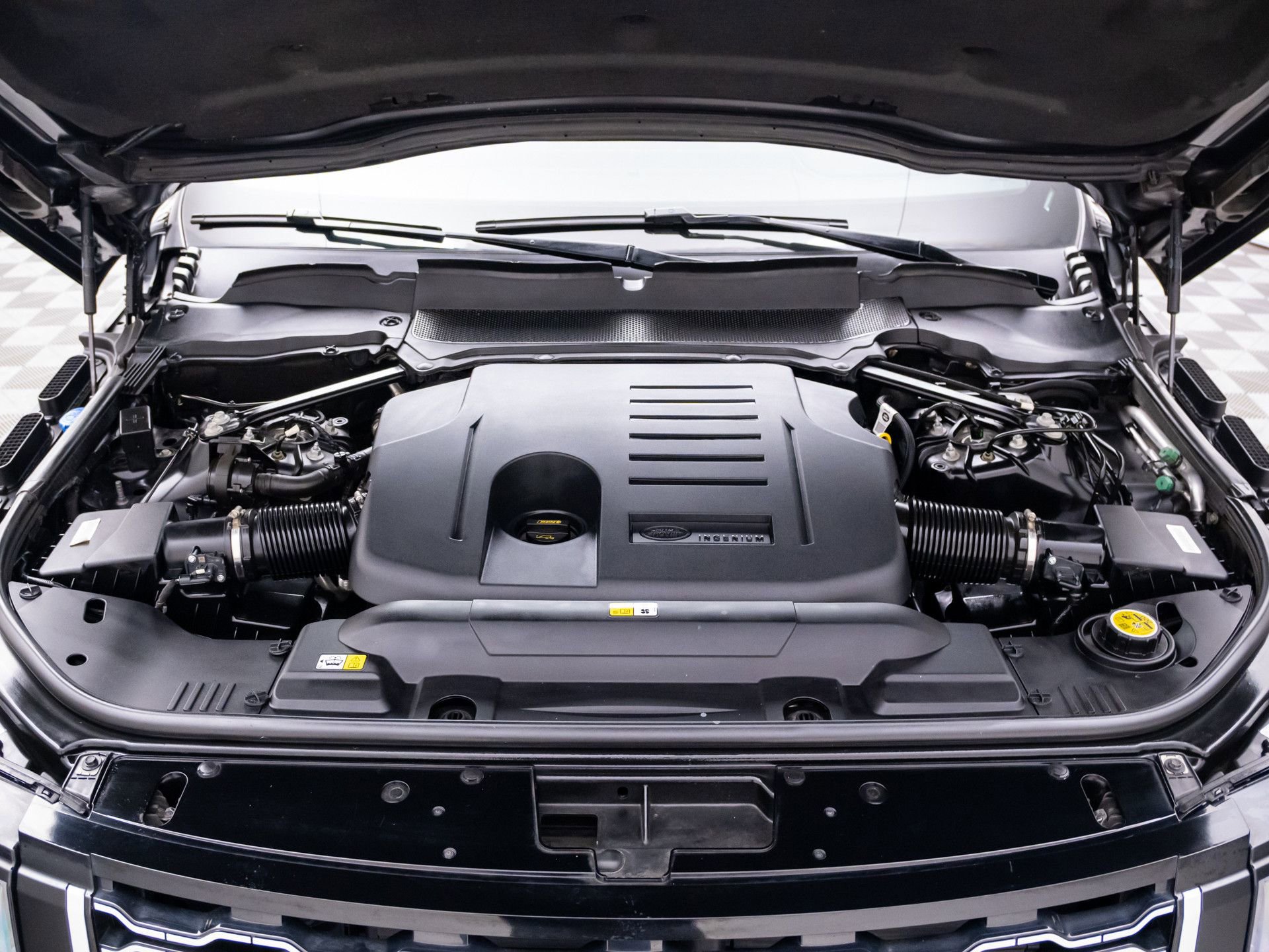 Used 2021 Land Rover Range Rover Westminster Edition image 31