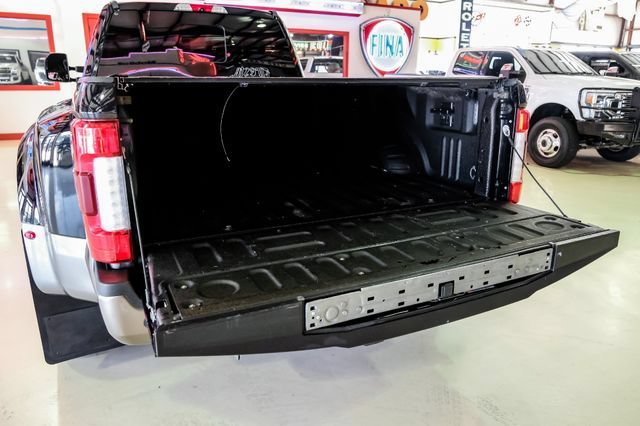 Used 2019 Ford F350 King Ranch w/ King Ranch Ultimate Package AWD/4WD image 52