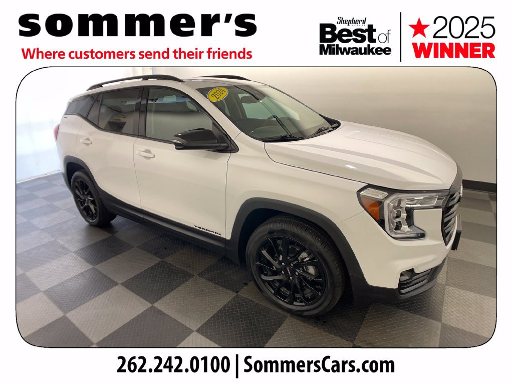 Used 2024 GMC Terrain SLT w/ Elevation Edition AWD/4WD image 6