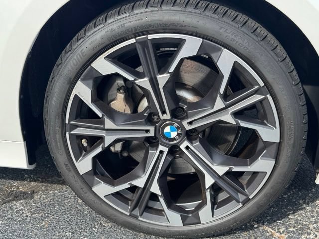 Used 2026 BMW 330i xDrive Sedan AWD/4WD image 6