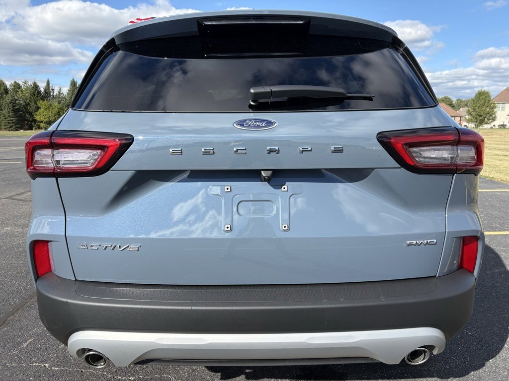 New 2026 Ford Escape Active image 7