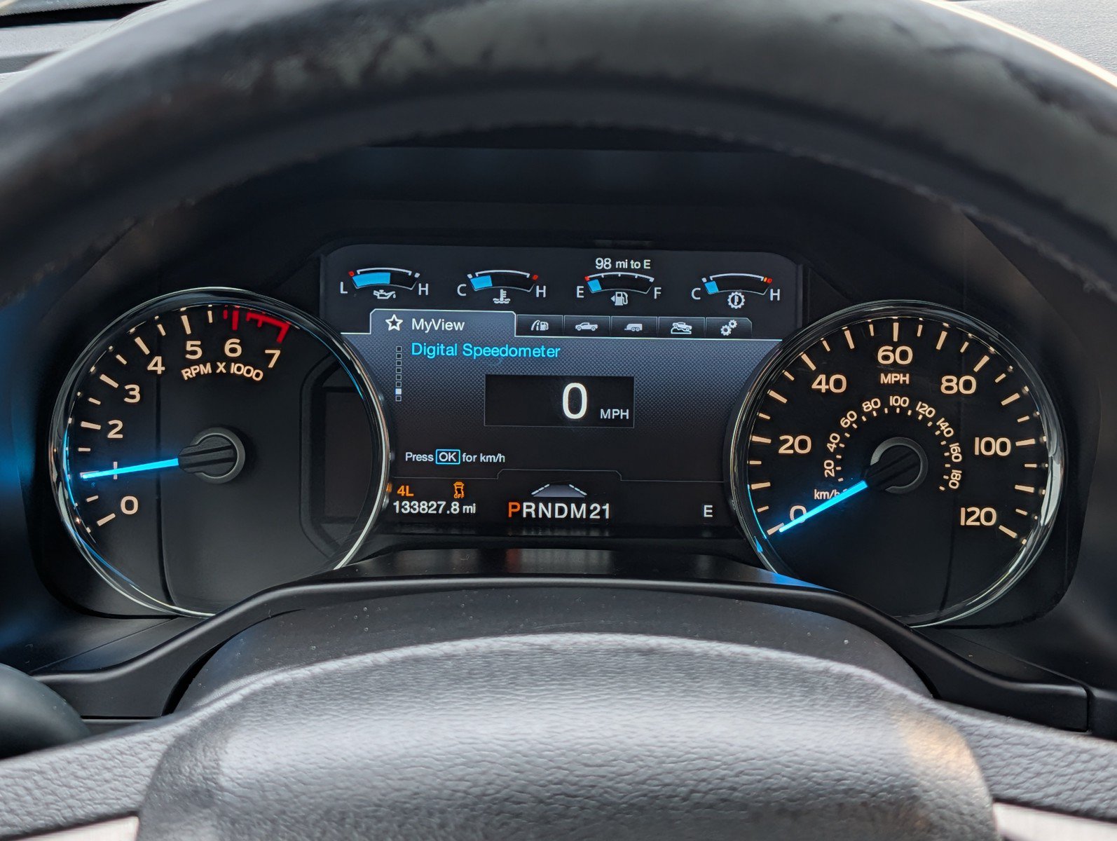 Used 2017 Ford F150 Platinum w/ Equipment Group 701A Luxury AWD/4WD image 21