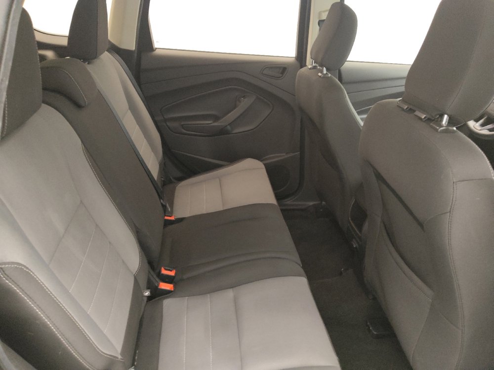 Used 2019 Ford Escape S image 19