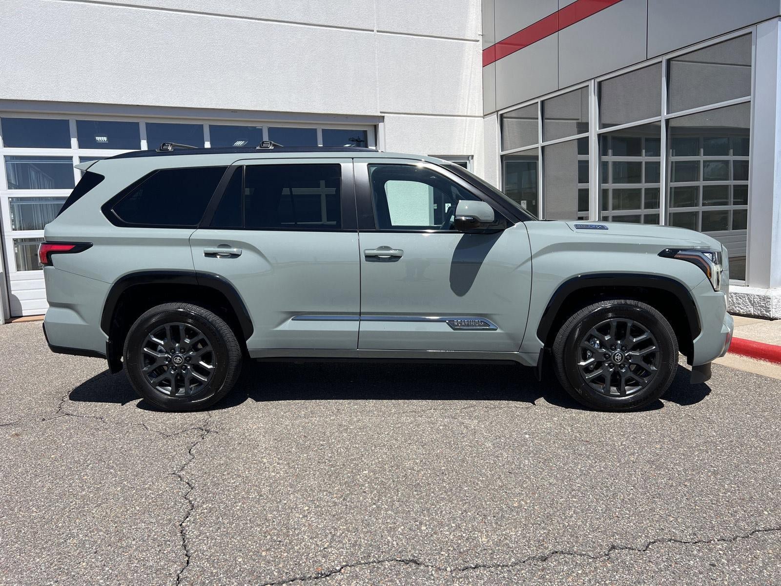 Used 2026 Toyota Sequoia Platinum AWD/4WD image 6