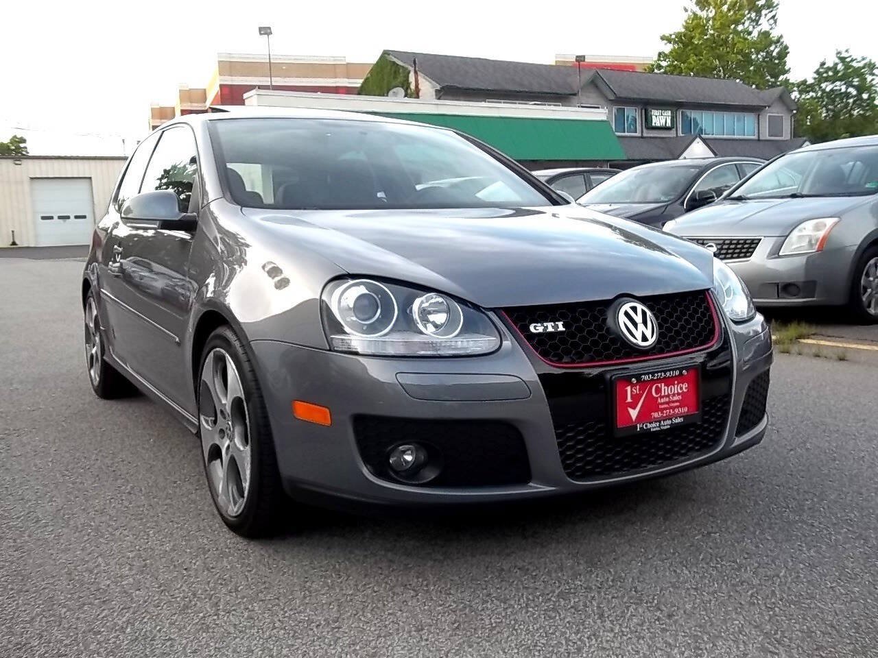 Used 2009 Volkswagen GTI 2-Door FWD image 5