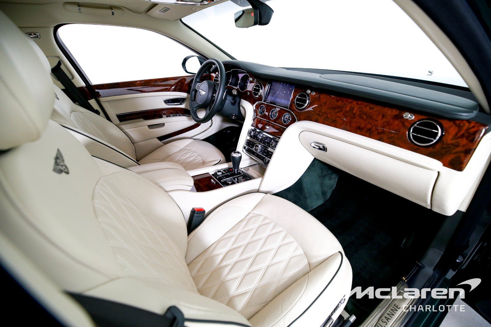 Used 2020 Bentley Mulsanne RWD image 31