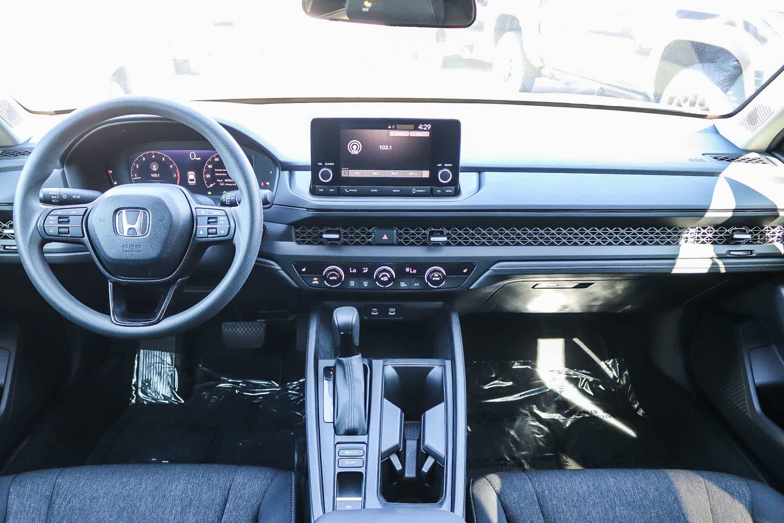 Used 2025 Honda Accord SE image 12