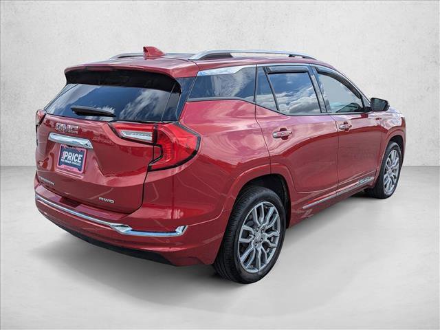 Used 2023 GMC Terrain Denali image 5