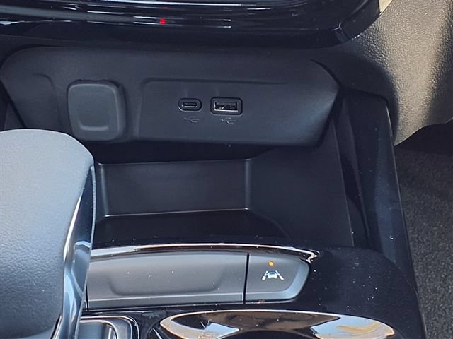 New 2026 Chevrolet Trax LT w/ LT Convenience Package FWD image 10