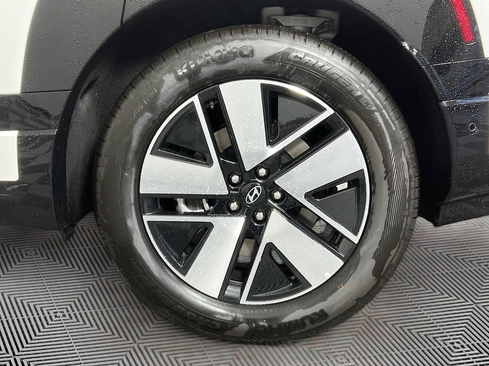 New 2026 Hyundai Ioniq 9 SEL AWD/4WD image 37