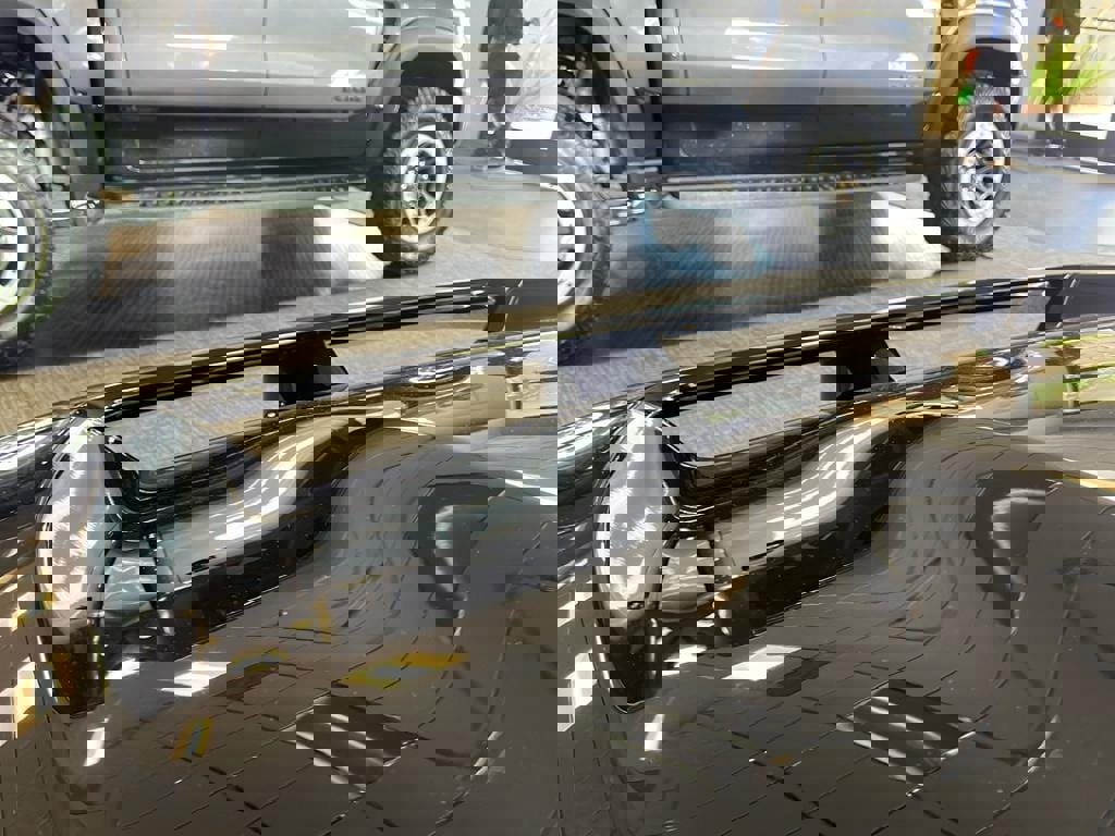 Used 2024 Dodge Charger R/T w/ Plus Group image 22